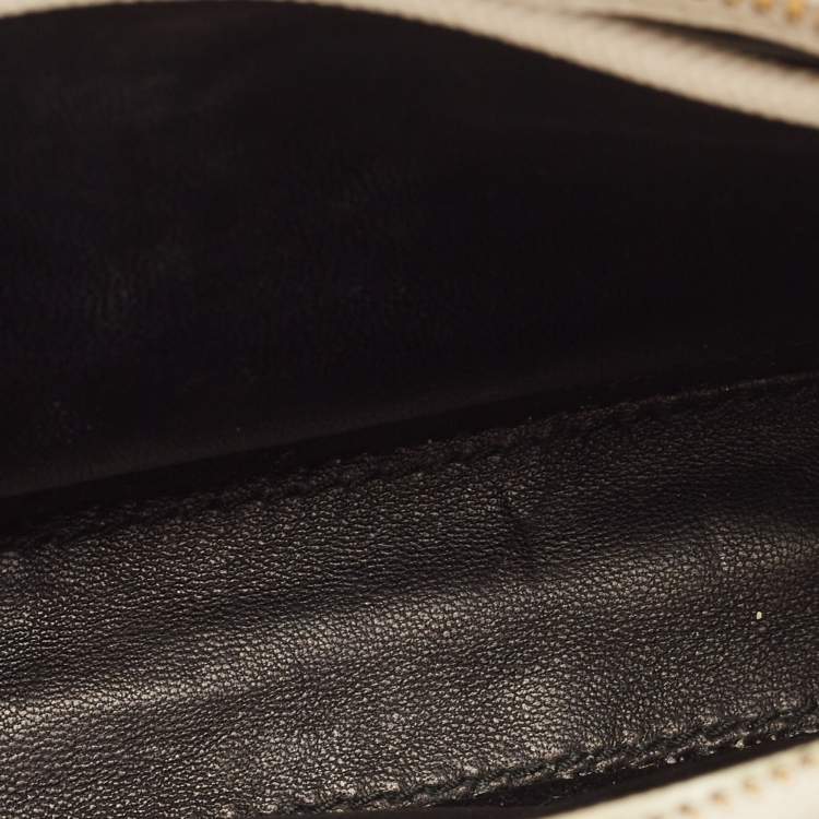 مملوكة مسبقًا Prada White Saffiano Lux Leather Front Pocket Crossbody Bag