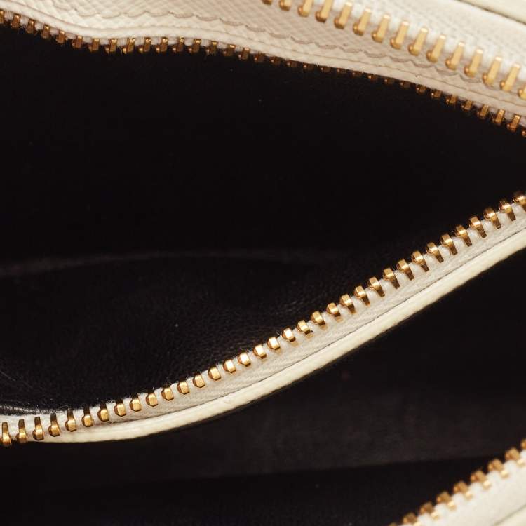 مملوكة مسبقًا Prada White Saffiano Lux Leather Front Pocket Crossbody Bag