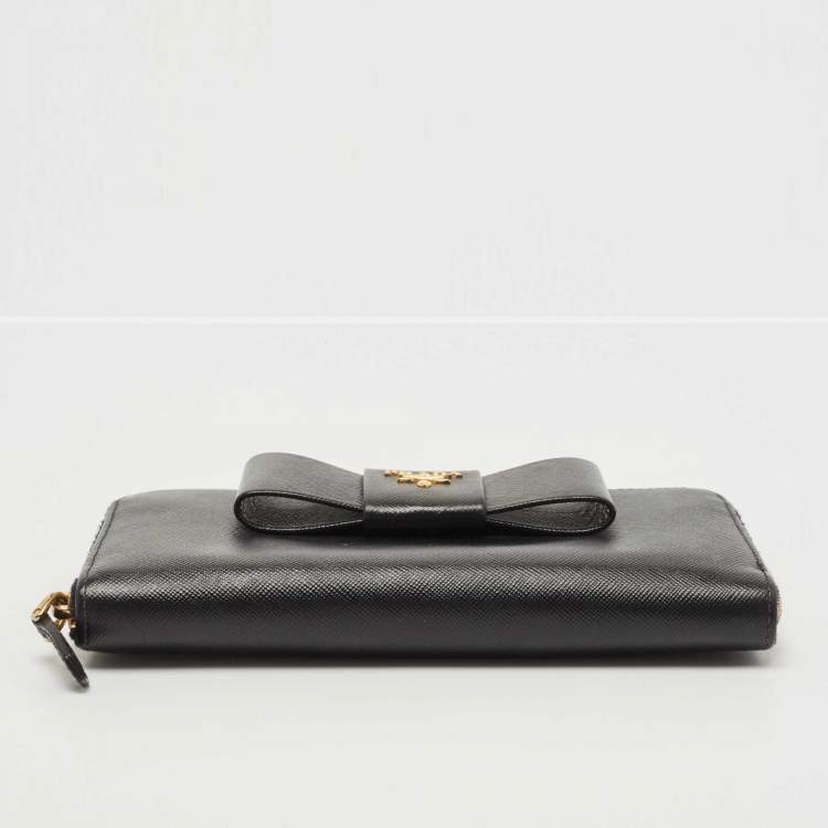 Pre Owned Prada Black Saffiano Metal Leather Bow Zip Around Wallet