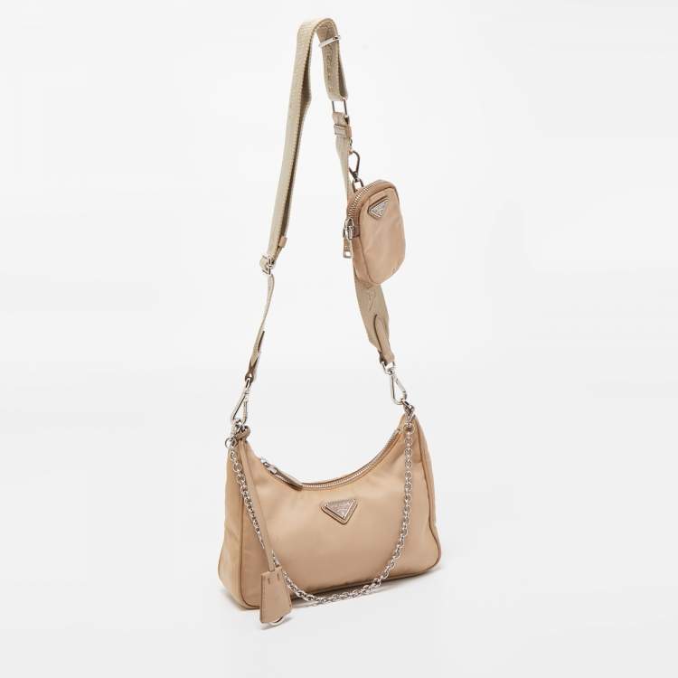 Pre Owned Prada Beige Saffiano Leather Re-Edition 2005 Baguette Bag