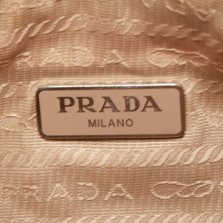 Pre Owned Prada Beige Saffiano Leather Re-Edition 2005 Baguette Bag