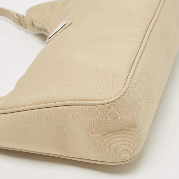 Pre Owned Prada Cream Nylon and Leather Re-Edition 2005 Baguette Bag