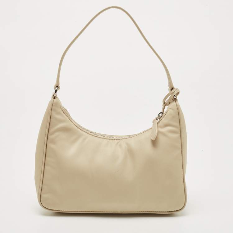 Pre Owned Prada Cream Nylon and Leather Re-Edition 2005 Baguette Bag
