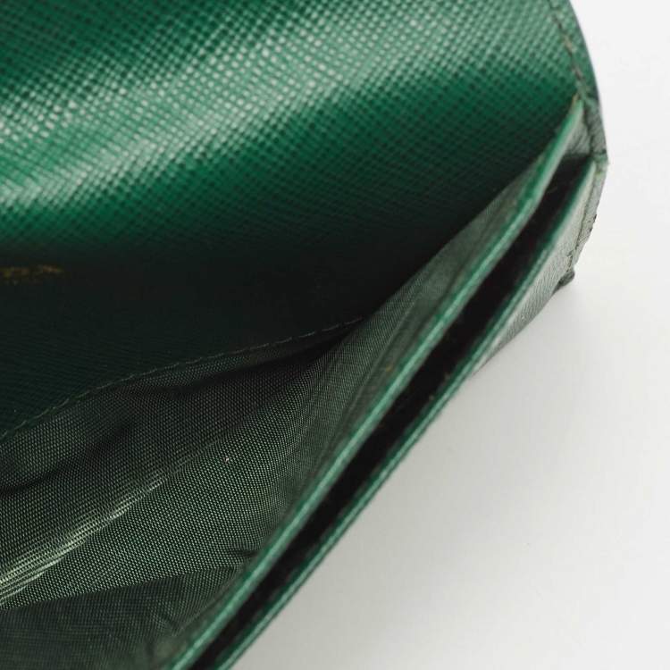 Pre Owned Prada Green Saffiano Leather Logo Flap Card Case