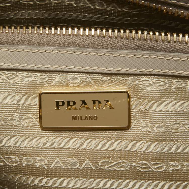 Pre Owned Prada Light Grey Saffiano Lux Leather Small Galleria Double Zip Tote
