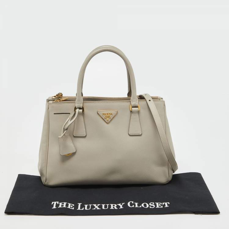 Pre Owned Prada Light Grey Saffiano Lux Leather Small Galleria Double Zip Tote