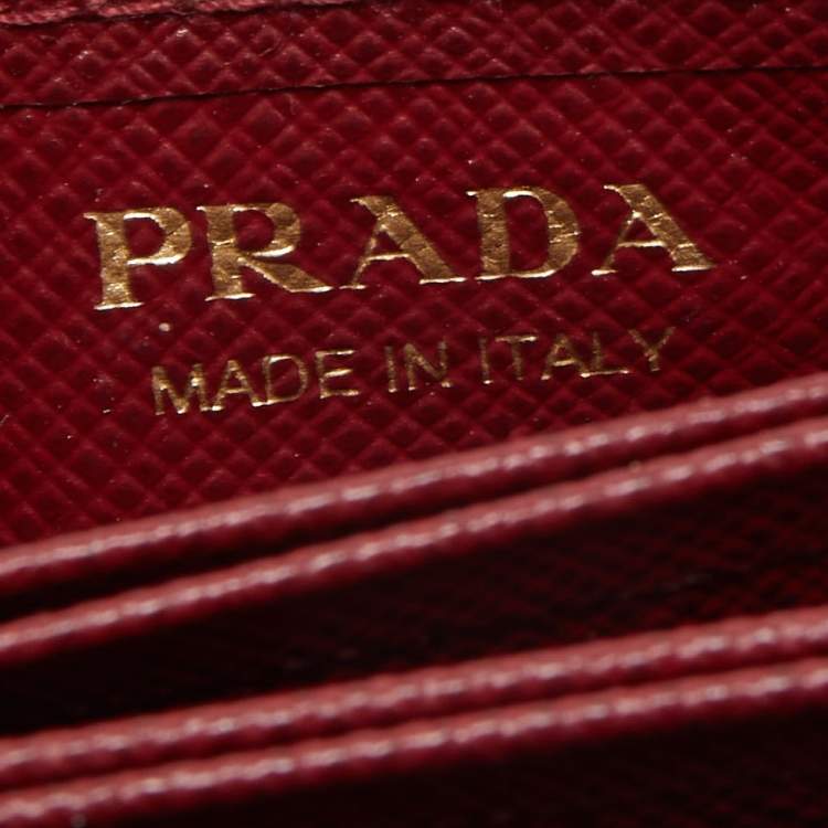 Pre Owned Prada Burgundy Saffiano Leather and Croccodile 5 Gussets Card Case