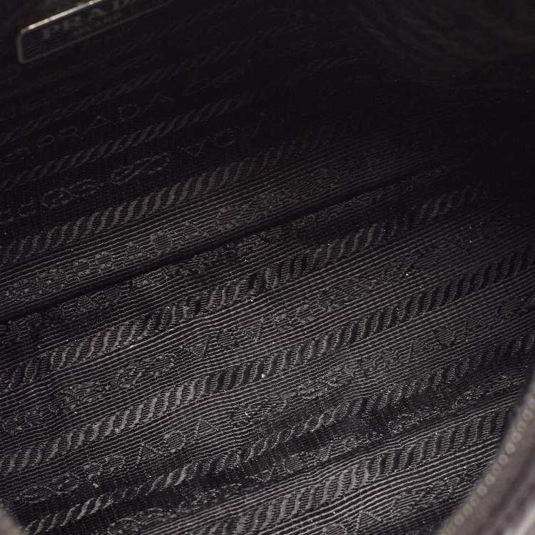 Pre Owned Prada Black Tessuto Nylon Re-Edition 2000 Baguette Bag