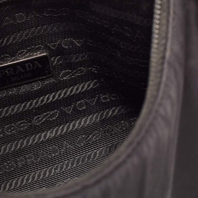 Pre Owned Prada Black Tessuto Nylon Re-Edition 2000 Baguette Bag