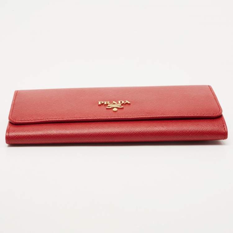 Pre Owned Prada Red Saffiano Metal Leather Logo Flap Continental Wallet