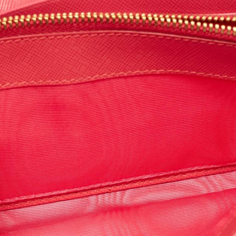 Pre Owned Prada Red Saffiano Metal Leather Logo Flap Continental Wallet