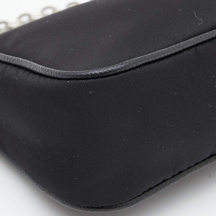 Pre Owned Prada Black Nylon and Leather Mini Re-Edition 2005 Crossbody Bag