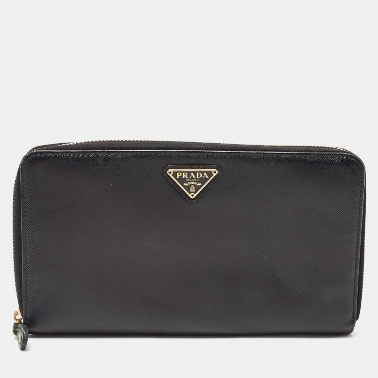 Pre Owned Prada Black Saffiano Leather Zip Around Clutch