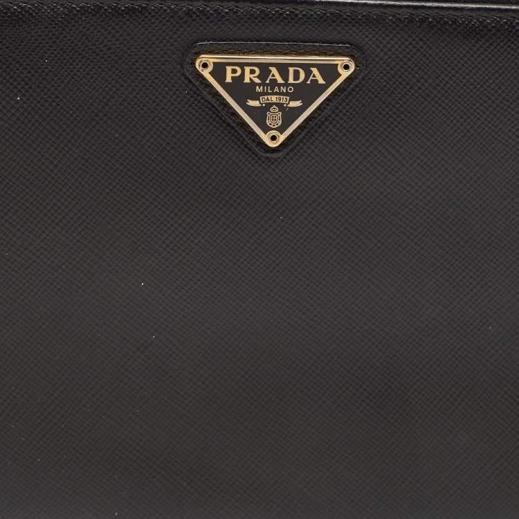 Pre Owned Prada Black Saffiano Leather Zip Around Clutch