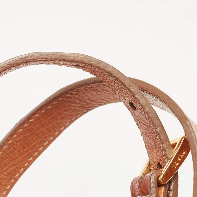 مملوكة مسبقًا Prada Brown Ostrich Medium Galleria Tote