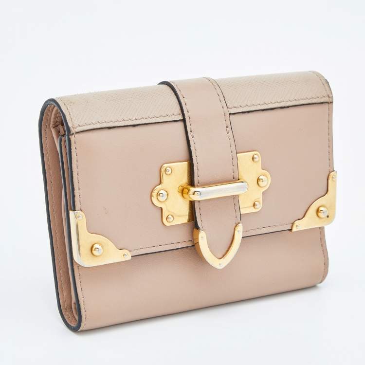 Pre Owned Prada Beige Leather Cahier Trifold Wallet