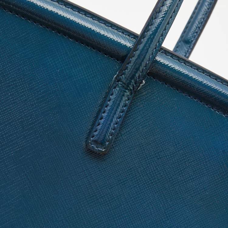 مملوكة مسبقًا Prada Teal Blue Saffiano Vernice Leather Parabole Tote