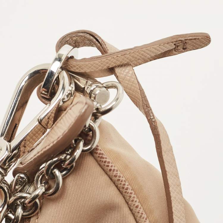 Pre Owned Prada Beige Nylon and Leather Re-Edition 2005 Baguette Bag