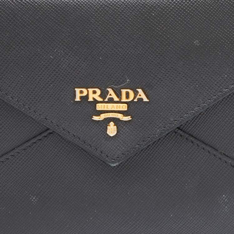 Pre Owned Prada Black Saffiano Lux Leather Envelope Clutch