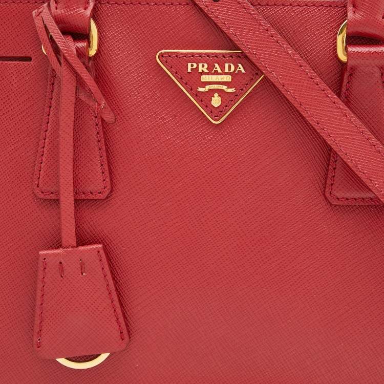 Pre Owned Prada Red Saffiano Lux Leather Galleria Double Zip Tote