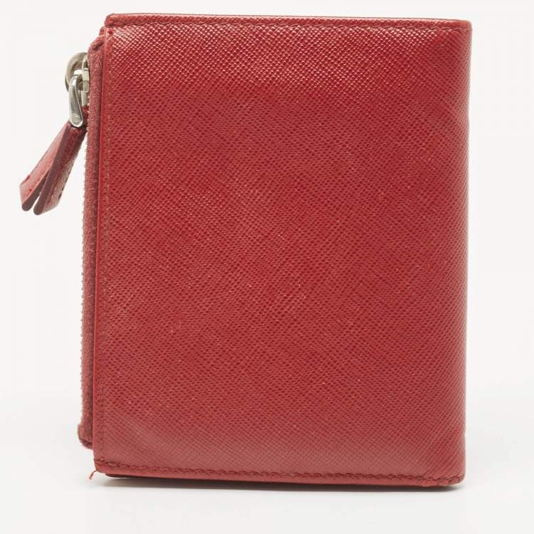Pre Owned Prada Red Leather Compact Flap Wallet