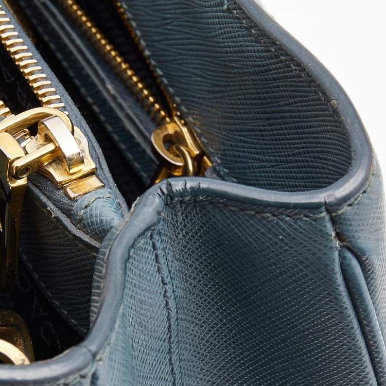 Pre Owned Prada Blue Saffiano Lux Leather Medium Galleria Double Zip Tote