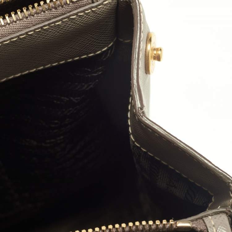 Pre Owned Prada Grey Saffiano Lux Leather Large Galleria Double Zip Tote