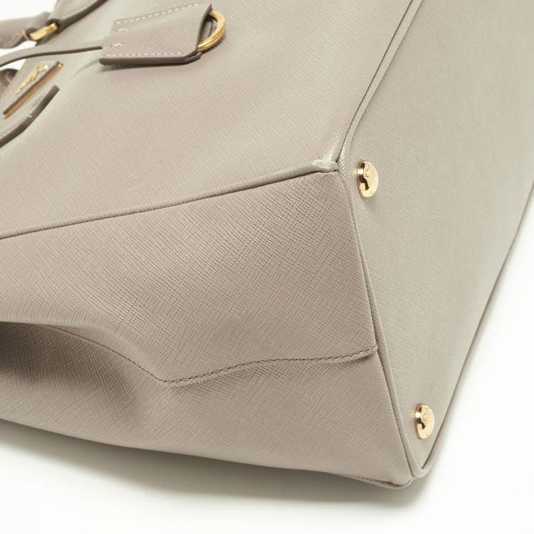 Pre Owned Prada Grey Saffiano Lux Leather Large Galleria Double Zip Tote