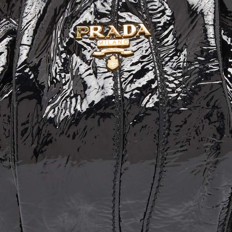 Pre Owned Prada Black Stripes Patent Leather Wristlet Clutch