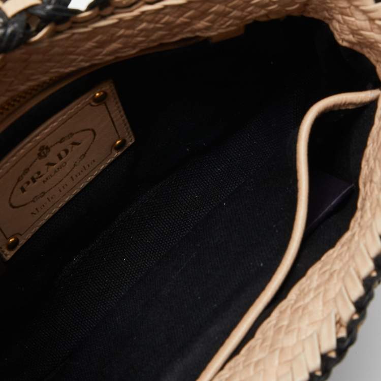 مملوكة مسبقًا Prada Beige/Black Woven Madras Leather Crossbody Bag