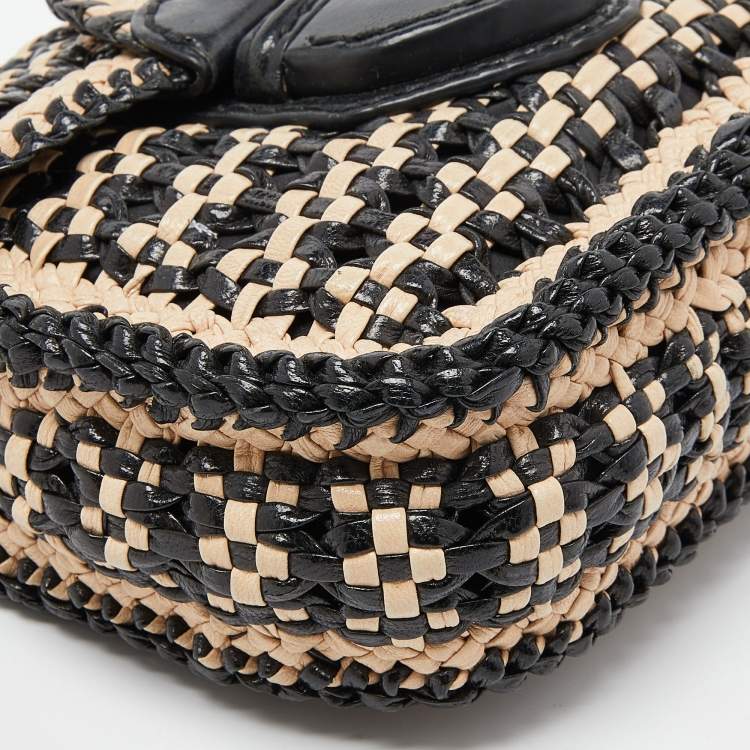 مملوكة مسبقًا Prada Beige/Black Woven Madras Leather Crossbody Bag