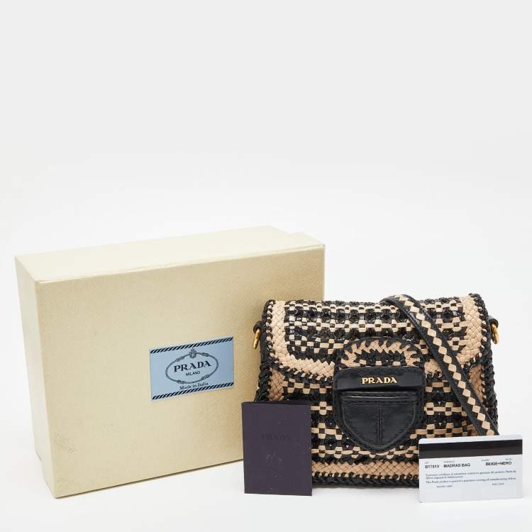 مملوكة مسبقًا Prada Beige/Black Woven Madras Leather Crossbody Bag