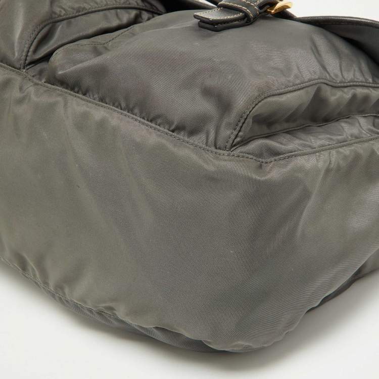 Pre Owned Prada Grey Nylon and Leather Buckle Messenger Bag