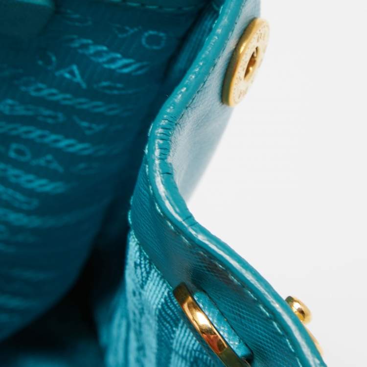 Pre Owned Prada Blue Saffiano Lux Leather Medium Galleria Double Zip Tote
