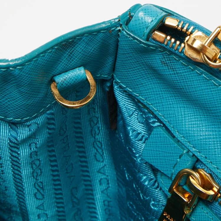 Pre Owned Prada Blue Saffiano Lux Leather Medium Galleria Double Zip Tote