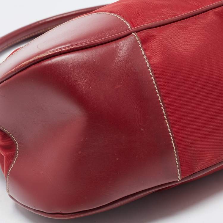Pre Owned Prada Red Nylon and Leather Shoulder Bag