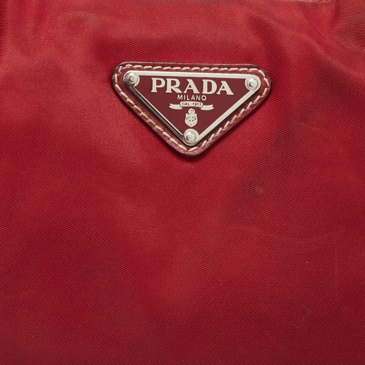 Pre Owned Prada Red Nylon and Leather Shoulder Bag