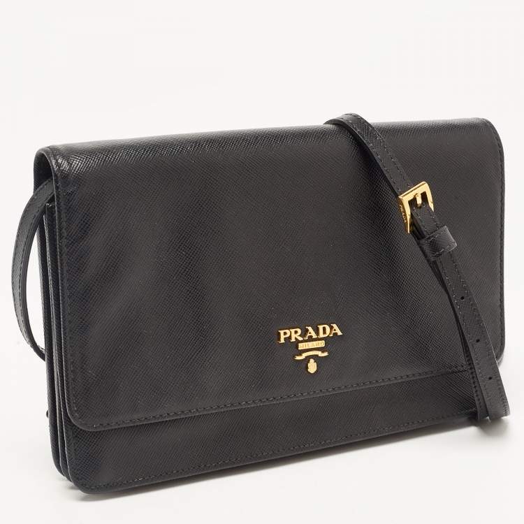 Pre Owned Prada Black Saffiano Lux Leather Logo Flap Clutch Bag