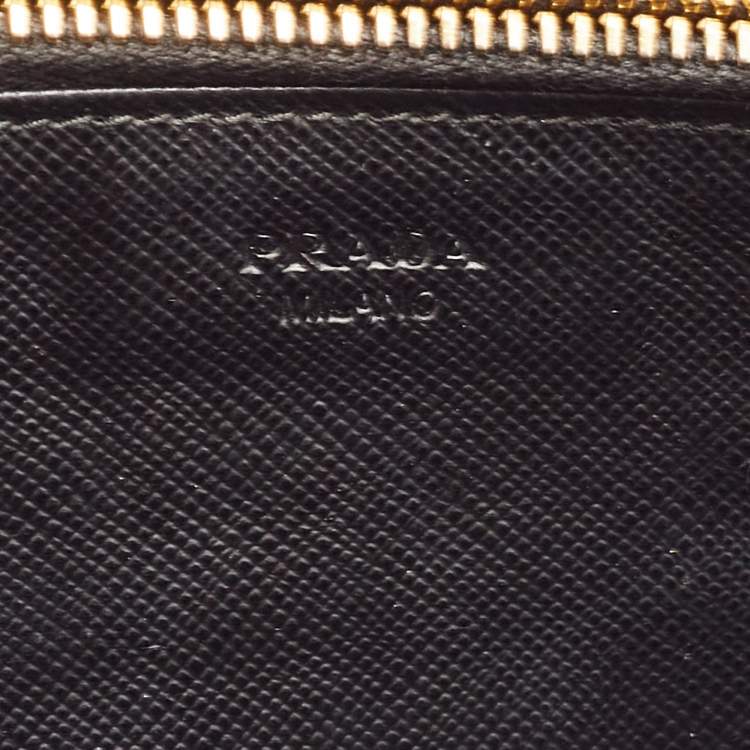 Pre Owned Prada Black Saffiano Lux Leather Logo Flap Clutch Bag