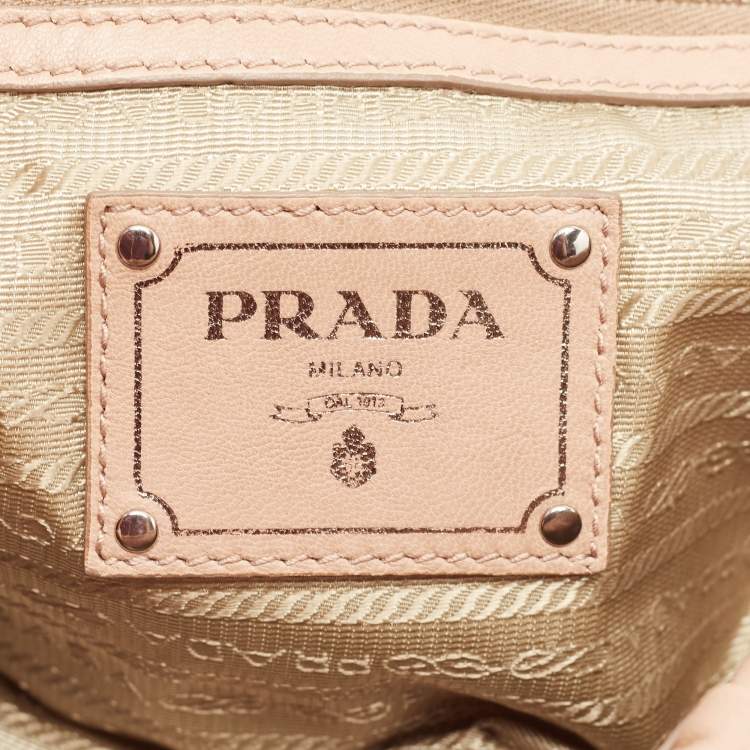 Pre Owned Prada Beige Gaufre Leather Logo Flap Chain Shoulder Bag