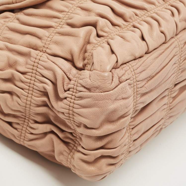 Pre Owned Prada Beige Gaufre Leather Logo Flap Chain Shoulder Bag