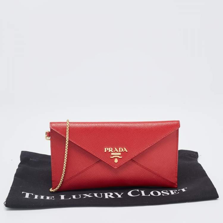 Pre Owned Prada Red Saffiano Leather Envelope Wristlet Clutch 