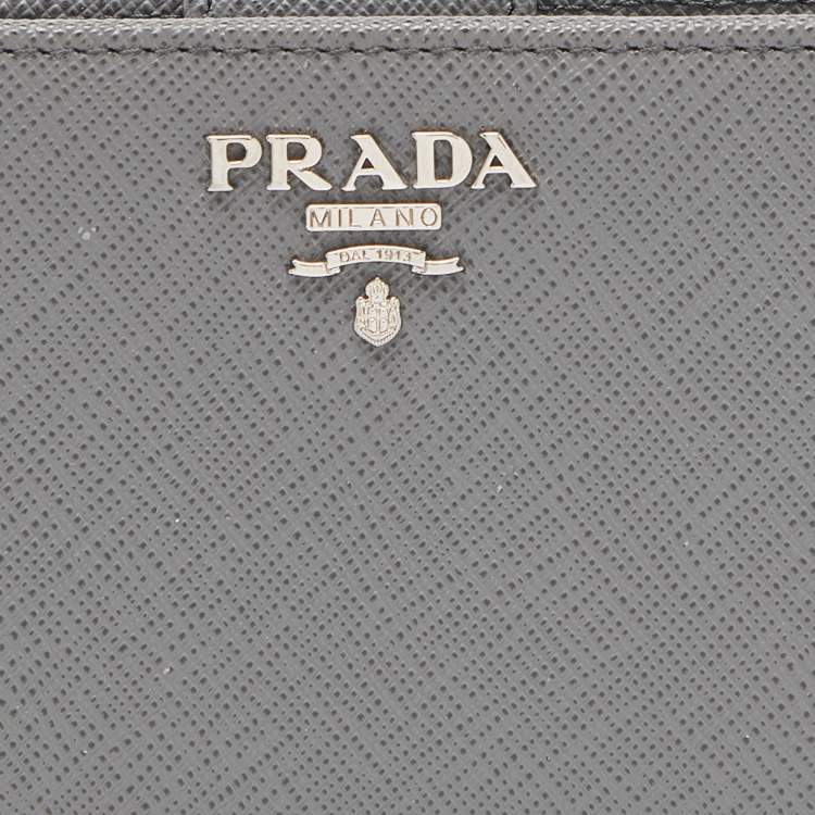 Pre Owned Prada Grey Saffiano Metal Leather Flap French Wallet