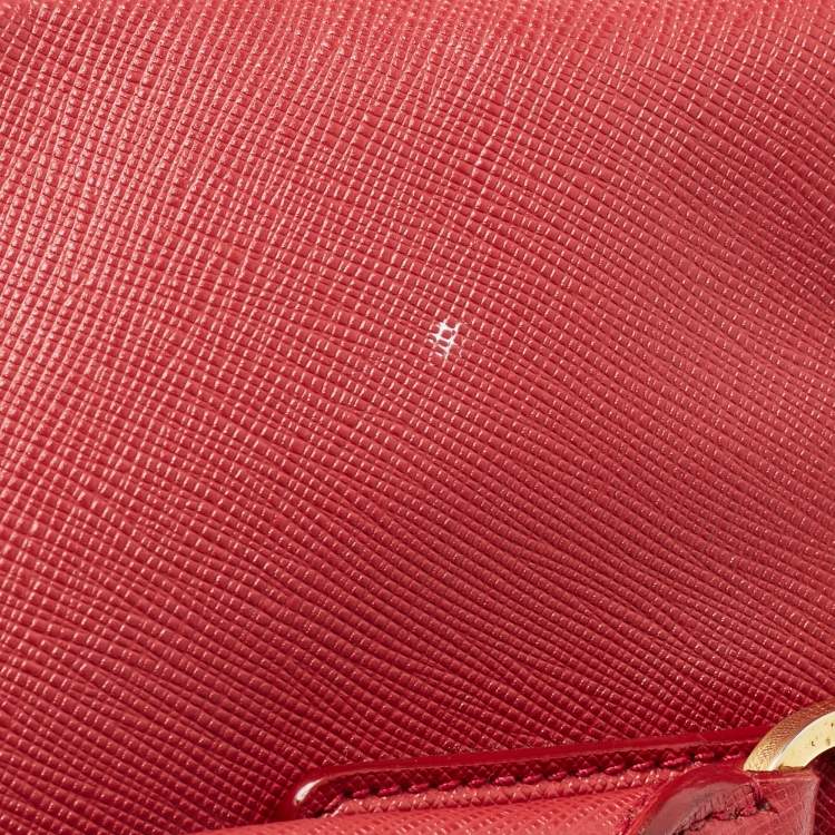 Pre Owned Prada Red Leather Medium Galleria Tote Bag