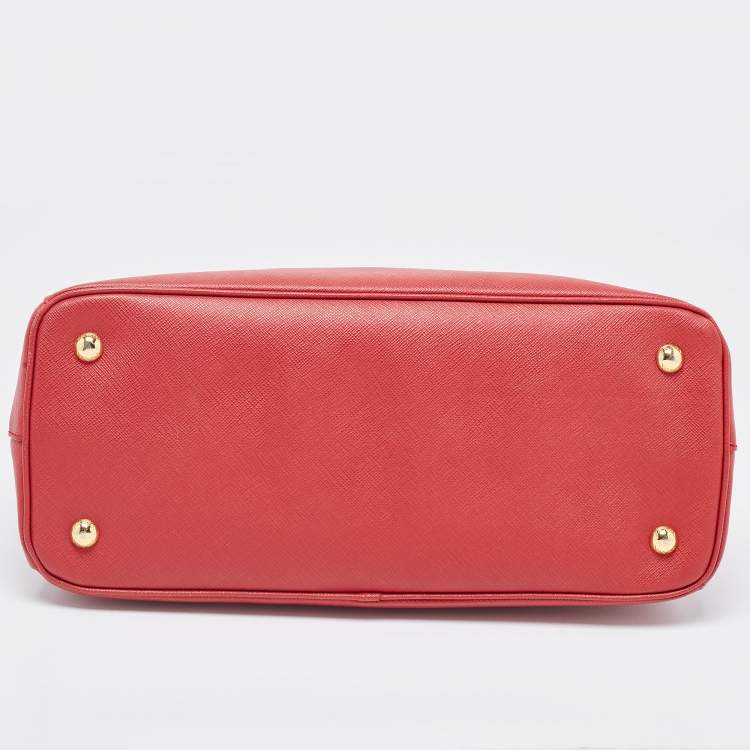 Pre Owned Prada Red Leather Medium Galleria Tote Bag