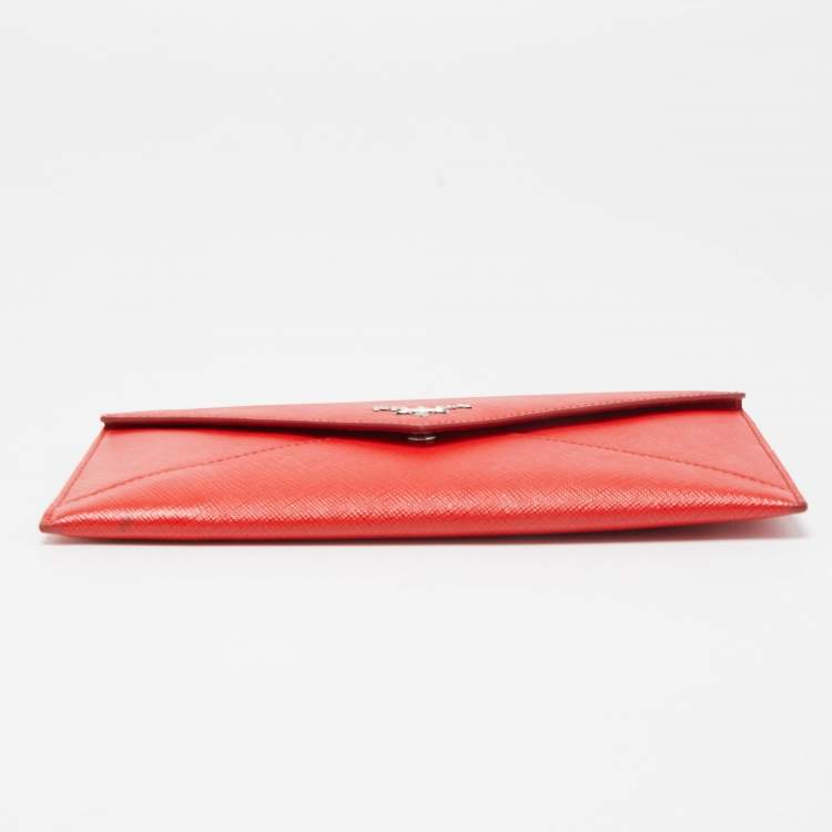 Pre Owned Prada Red Saffiano Leather Envelope Wallet