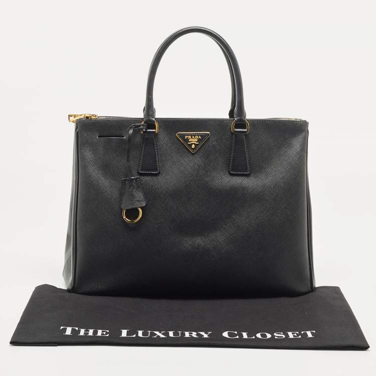 Pre Owned Prada Black Saffiano Leather Large Double Zip Tote