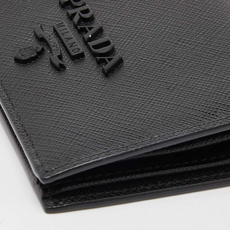 Pre Owned Prada Black Saffiano Leather Bifold Card Case