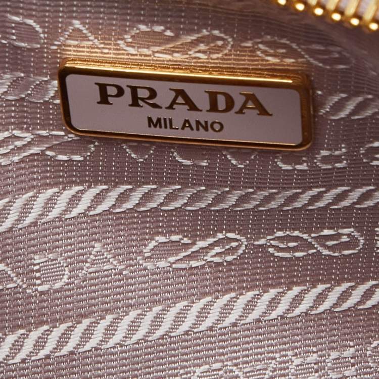 Pre Owned Prada Pink Leather Re-Edition 2005 Baguette Bag
