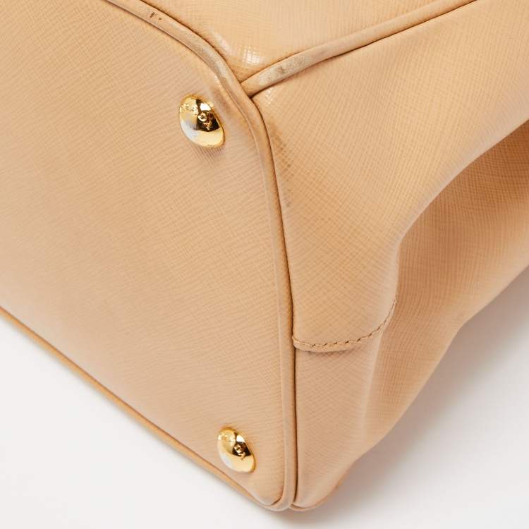 Pre Owned Prada Beige Saffiano Lux Leather Large Galleria Double Zip Tote